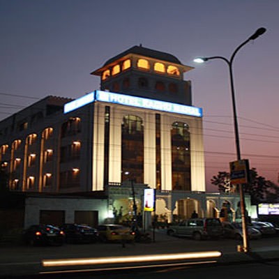 Hotel Raghu Mahal